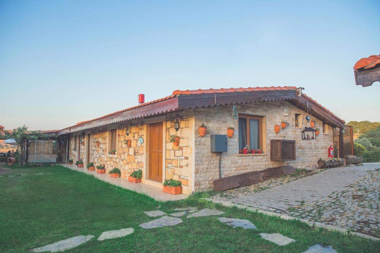 Kozbeyli Konagi Hotel Yenifoca Exterior photo